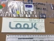 Adesivo distintivo auto