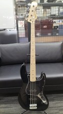 Squier Affinity Jazz Bass