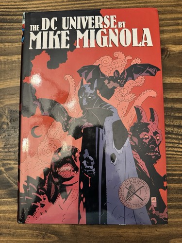 Universe mike mignola - di,