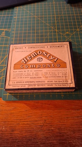 1949 vecchia scatola - , vuota