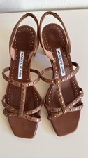 Manolo Blahnik  Luce Leather