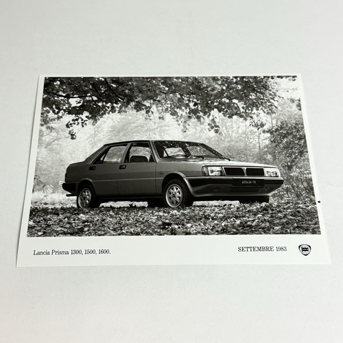 Lancia prisma press photo - lancia,