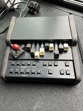 Viscount D9e Un controller