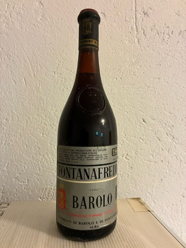 Bottiglia vino barolo - bottiglia,