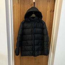 Moncler Puffer Jacket |