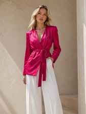 Blazer cravatta effetto rughe