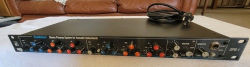 Preamplificatore acustico