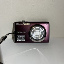 Nikon Coolpix S3000 fotocamera