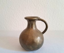 Antico vaso brocca in bronzo