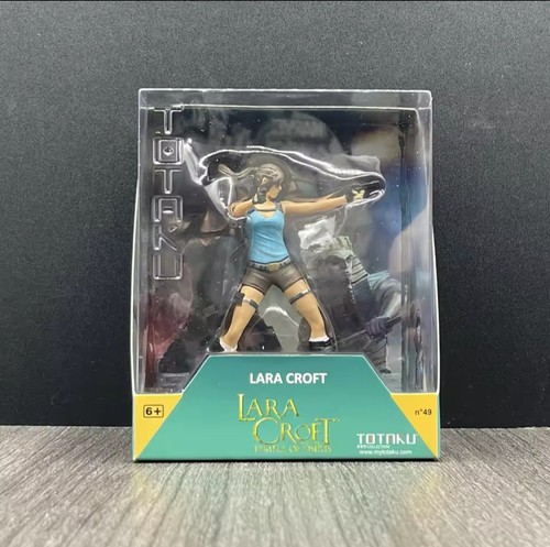 Totaku lara croft tomb - ,