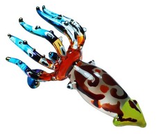 Statuina animale marino in