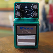 Maxon ST9Pro + pedali per