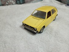 Mebetoys Volkswagen Golf 1/25