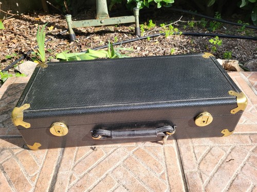 Alto saxophone brand new - saxophone, case