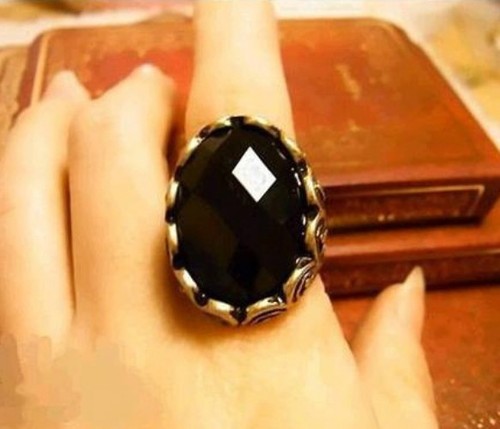 Irrésistible bague gothika - bague, "gothika"