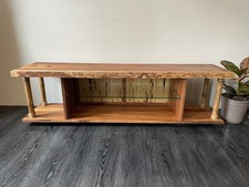 Credenza in legno di Suar -