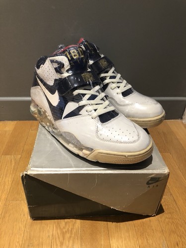 Nike air force - nike, barkley