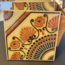 16 Piastrelle Decorative Mandala Floreale Rialzato Terracotta Italiana Mid-Century 7 7/8"