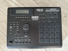 AKAI MPC 2000 XL