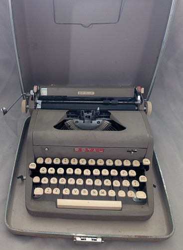 Macchina scrivere portatile - scrivere,