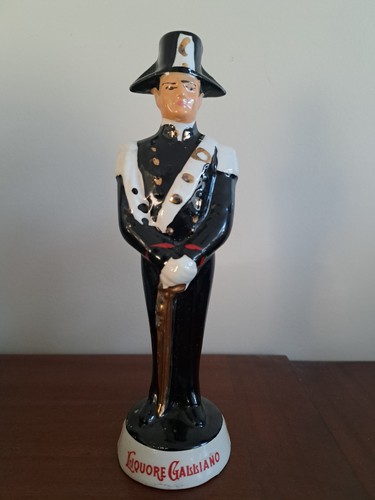 Liquor galliano soldier - 8”,