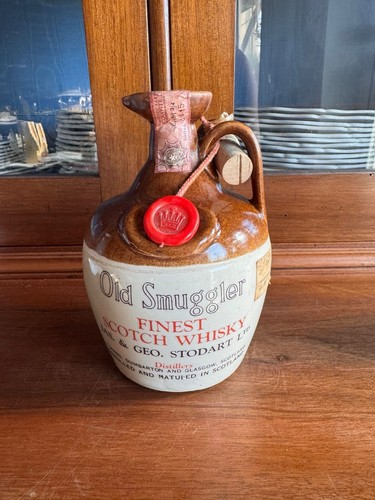 Old smuggler finest scotch - finest,