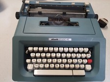 macchina da scrivere olivetti