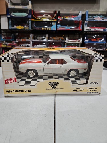 Ertl 1969 camaro - , 1:18