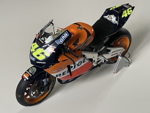 Honda rc211v valentino - honda,