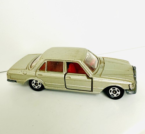 Tomica tomy mercedes - tomica,