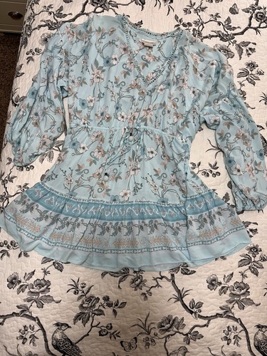 Splendida blusa donna blu uovo