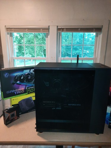 Computer desktop gaming - desktop, pc