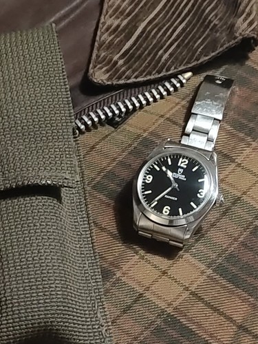 Vintage tudor ranger - vintage,