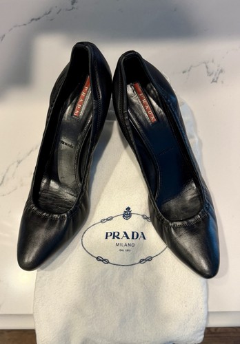 Tacchi prada pelle nera - in,