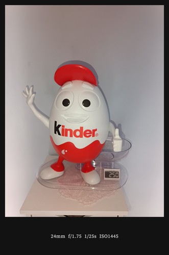 Espositore ferreo kinder - espositore,