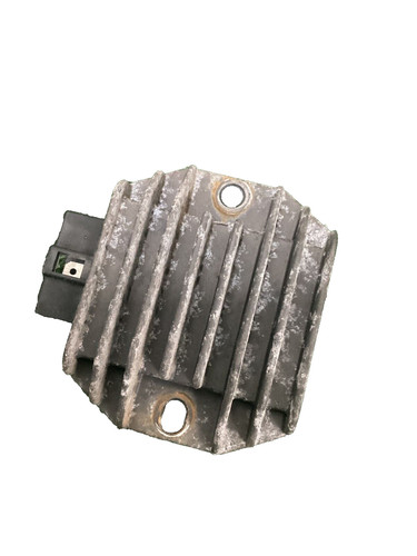 Regolatore tensione piaggio - regolatore,