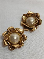 Orecchini vintage Yves Saint