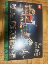 LEGO Icons 10332 Medieval Town