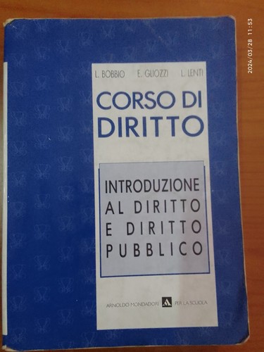 Libro corso di diritto - 77.,