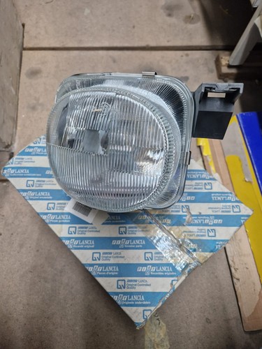 46512467 faro proiettore - faro,