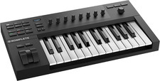 Komplete Kontrol A25 - Master