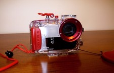 Fotografia subacquea, custodia e fotocamera Olympus in buone condizioni