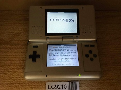 Nintendo platinum silver - ds,