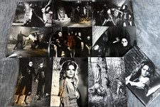 VIERGES POUR SATANA Una spada