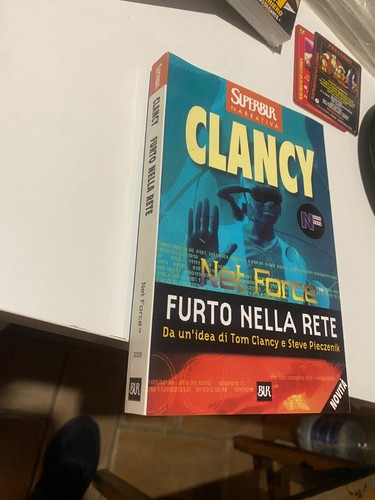 Libro superbur tom clancy - -,