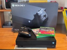 Xbox One X 1TB nera + 1