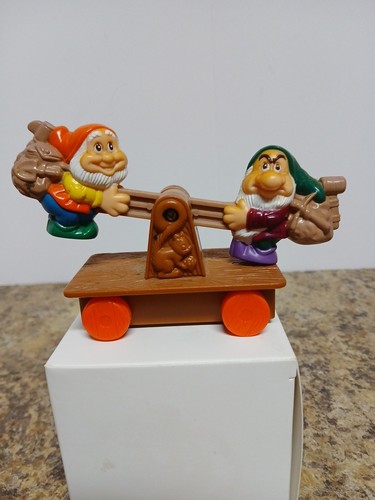 Rara statuina ferrovia disney - rara,