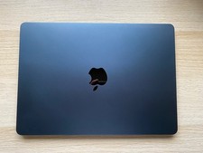 Apple MacBook Air M2 2022 —