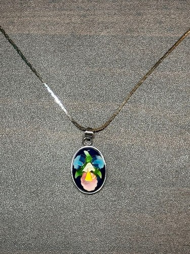 Collana vintage motivo