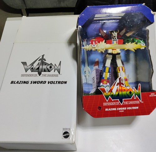 Voltron blazing sword sdcc - voltron,